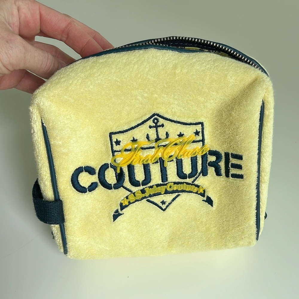Super Rare Juicy Couture Y2K cosmetic pouch